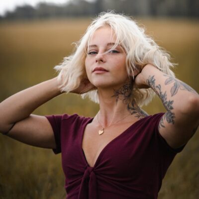 storiesullapelle.com - queen of flowers